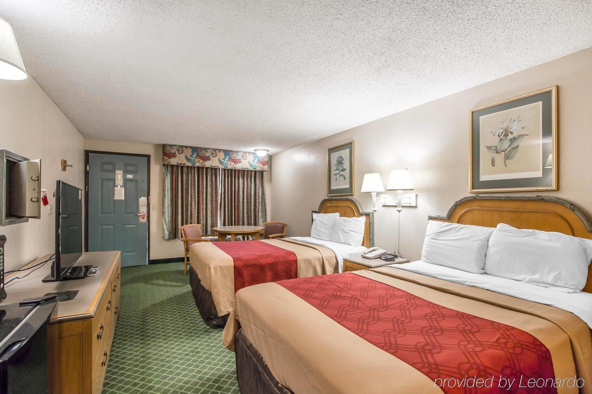 Econo Lodge Pooler - Savannah I-95 Екстериор снимка